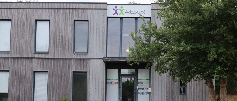 samsah bressuire adapei 79